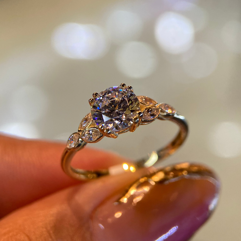 Anillo de compromiso en oro