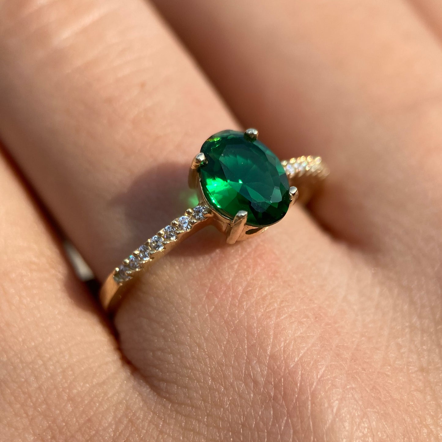 Anillo de compromiso en oro