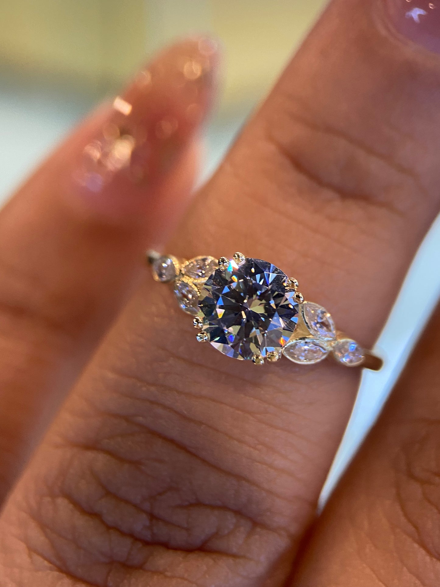 Anillo de compromiso en oro