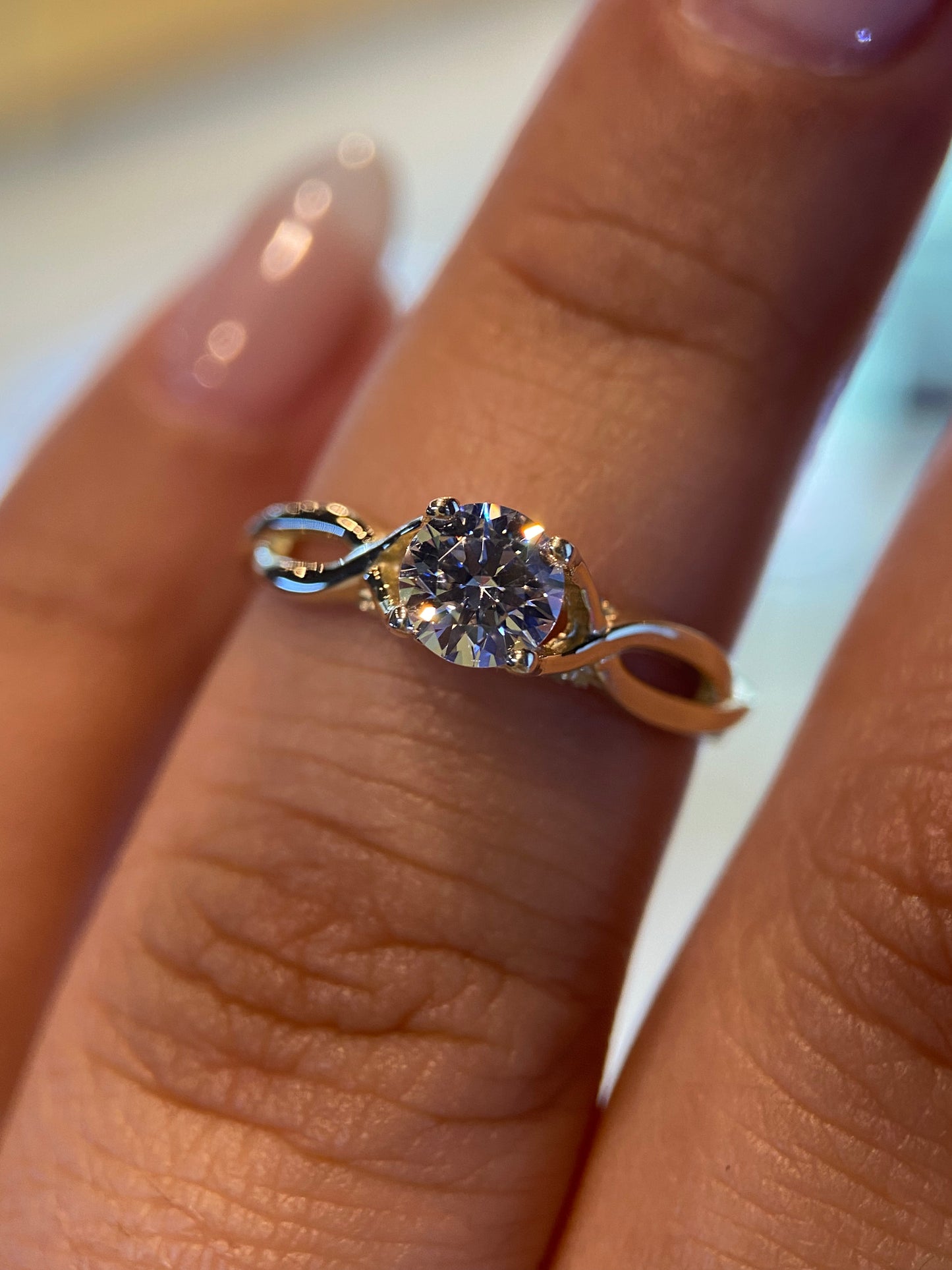 Anillo Erminia en oro