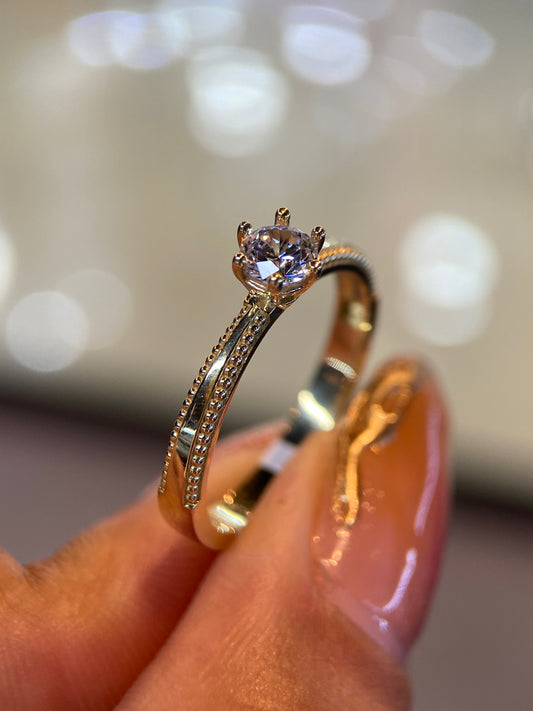 Anillo en Oro Amarillo 14k con Circonias Mod. 15186