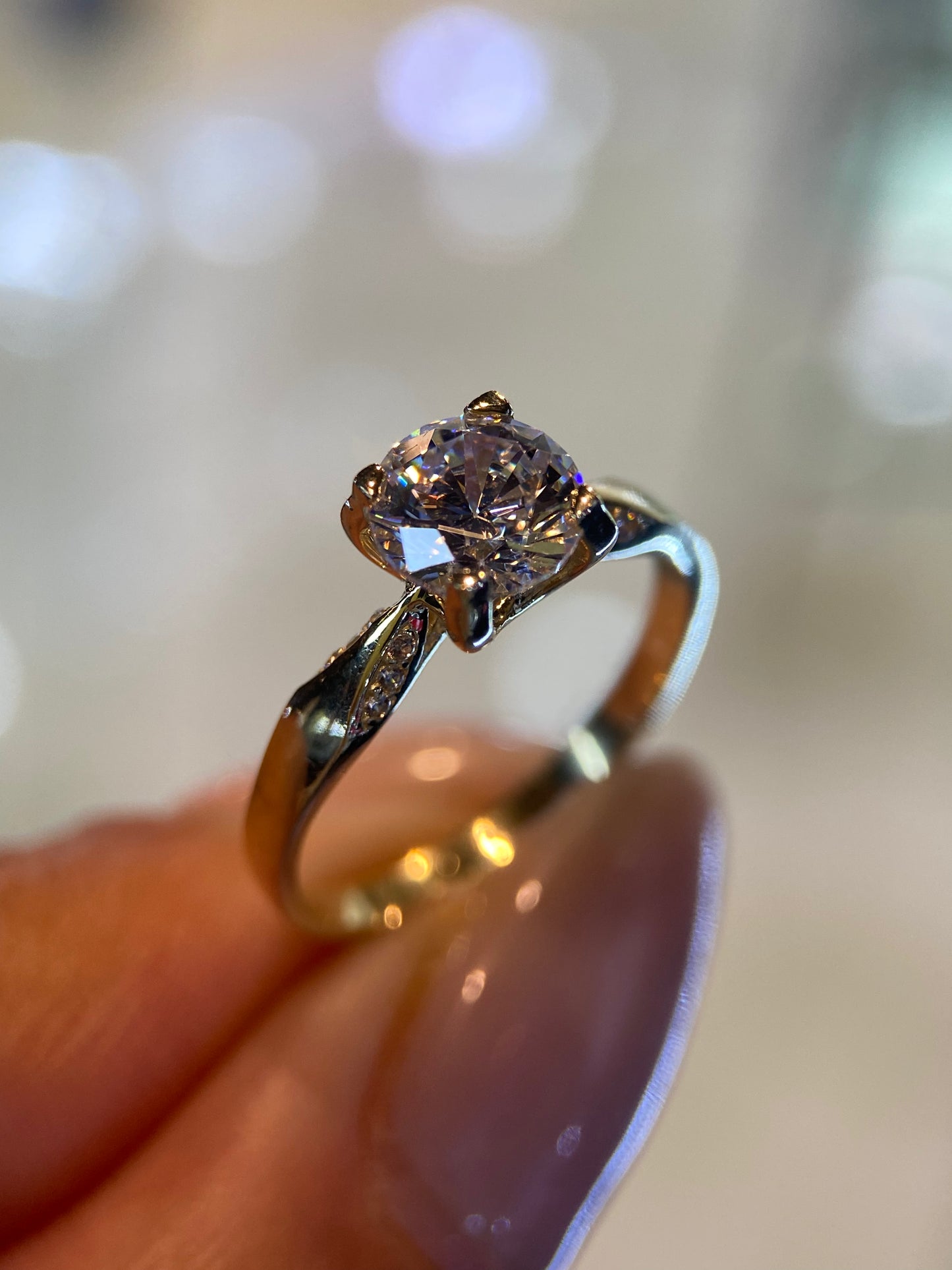 Anillo Elisabetta en oro