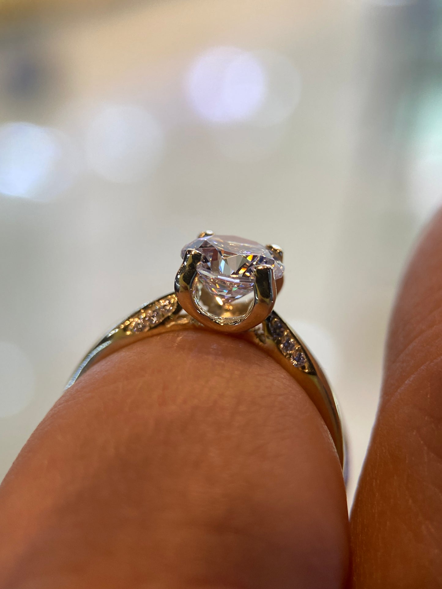 Anillo Elisabetta en oro