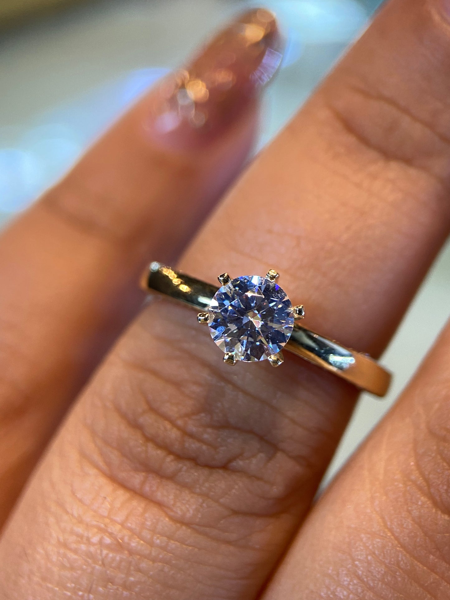 Anillo de compromiso en oro