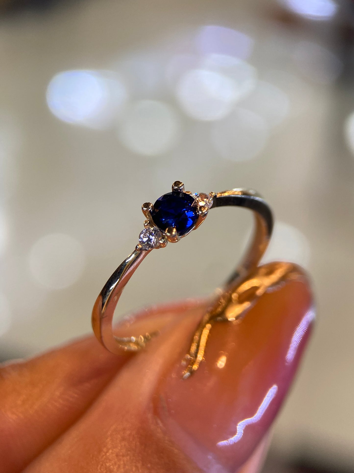 Anillo de compromiso en oro