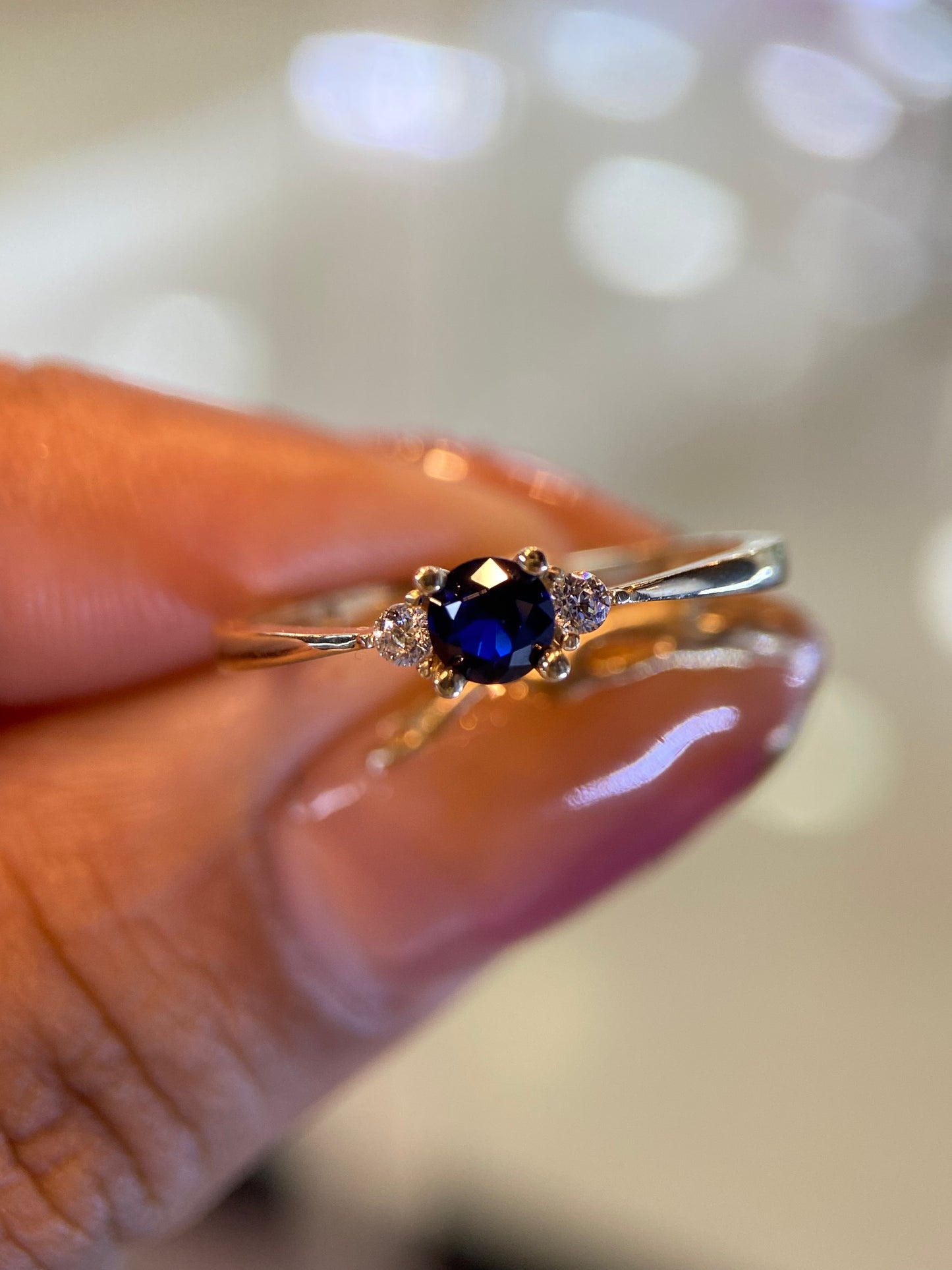 Anillo de compromiso en oro