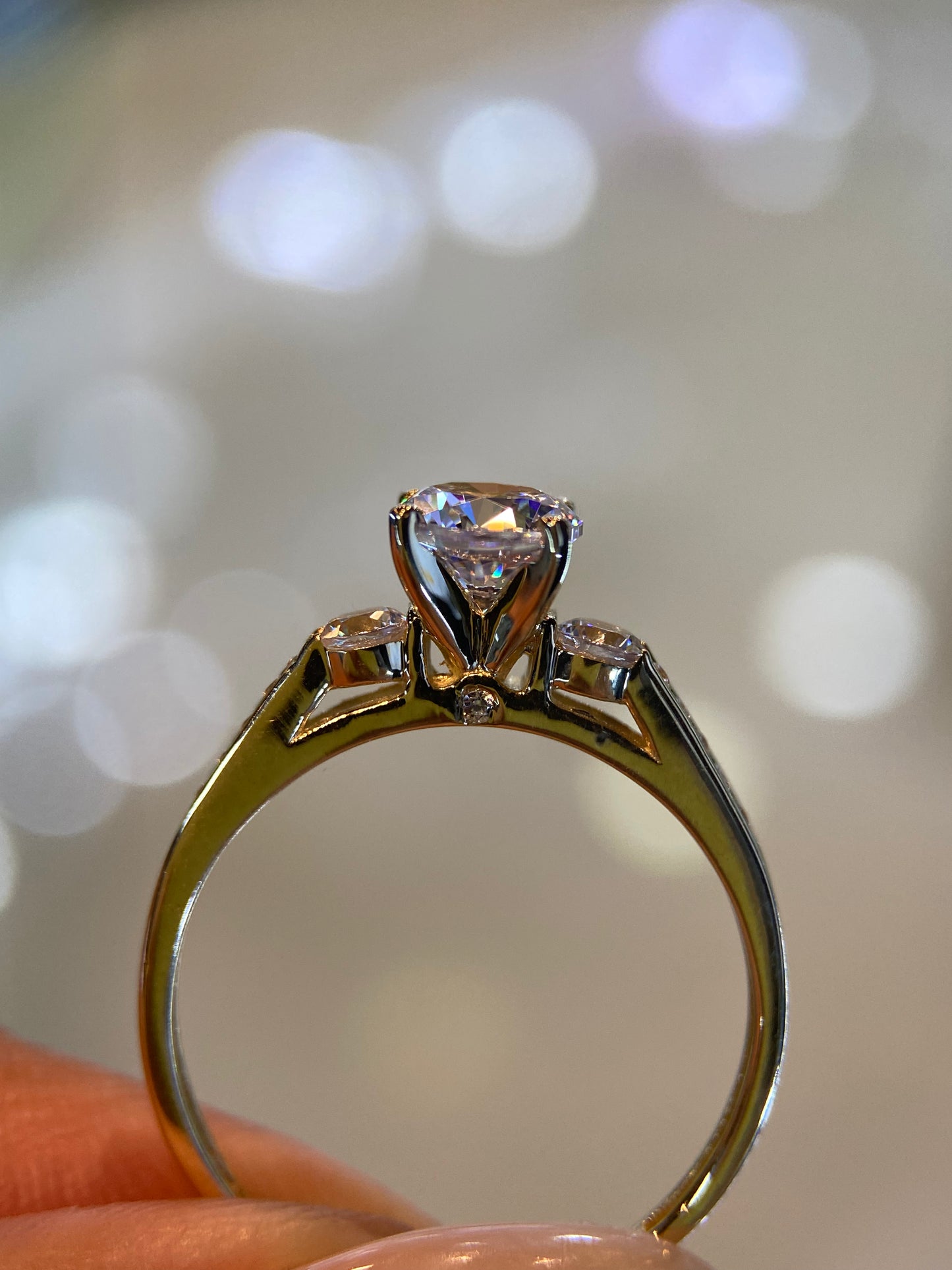 Anillo Cecilia en oro