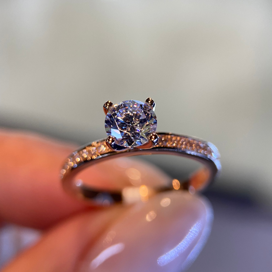 Anillo Amadea en oro