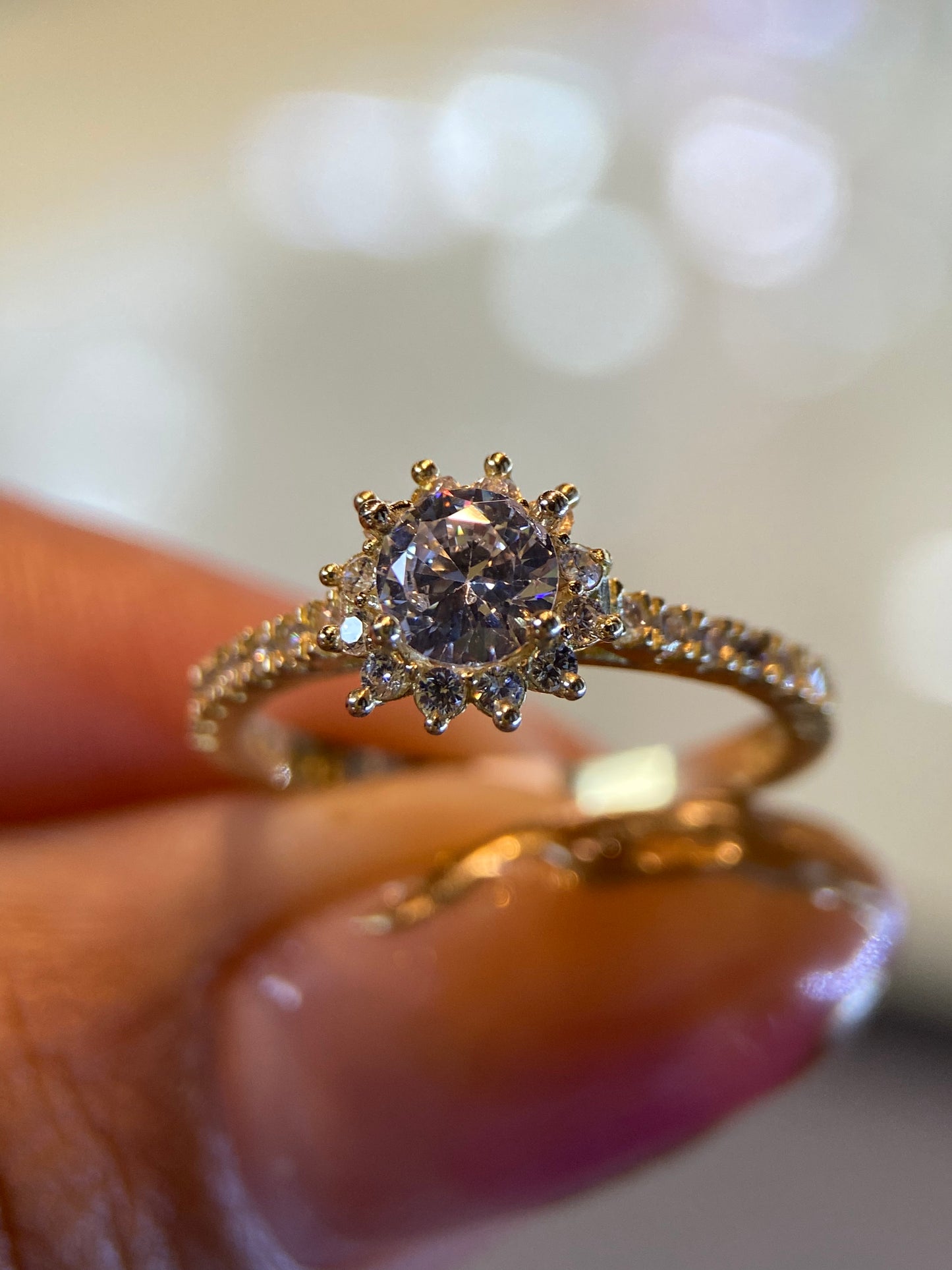 Anillo de compromiso en oro
