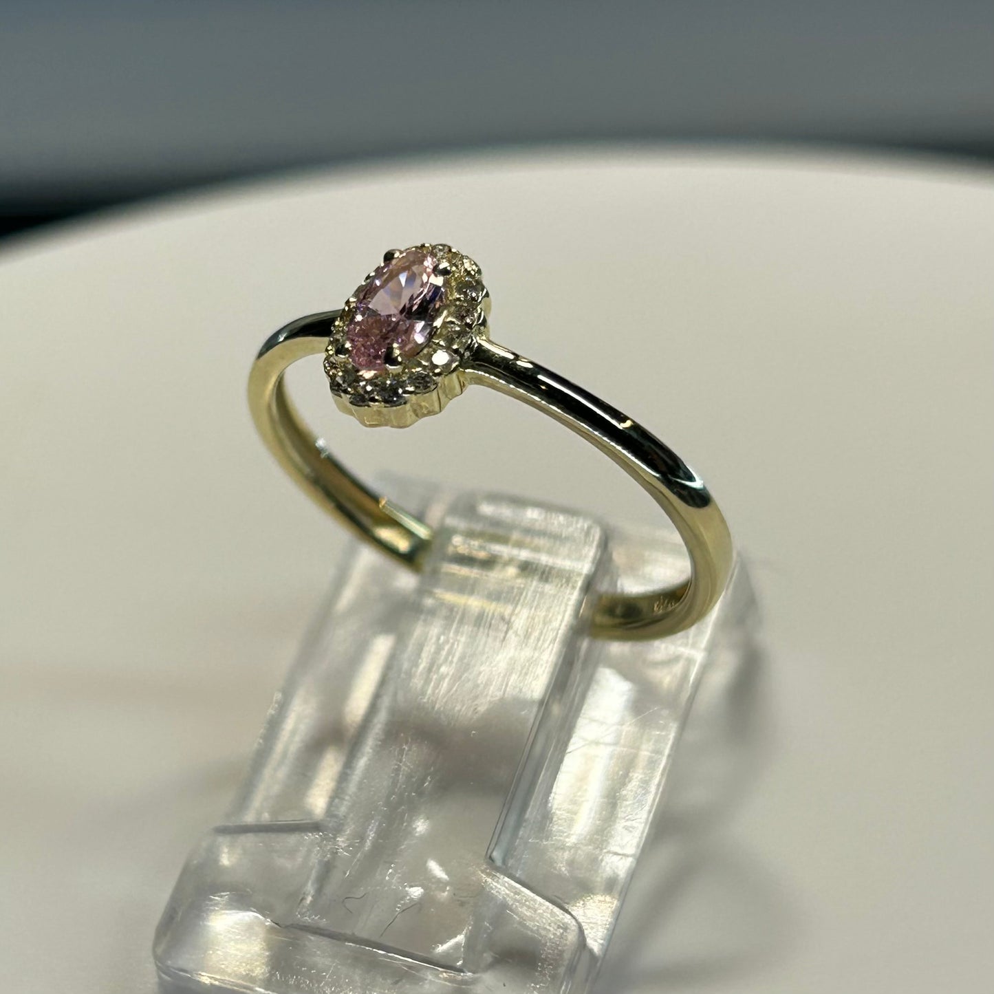 Anillo de compromiso en oro