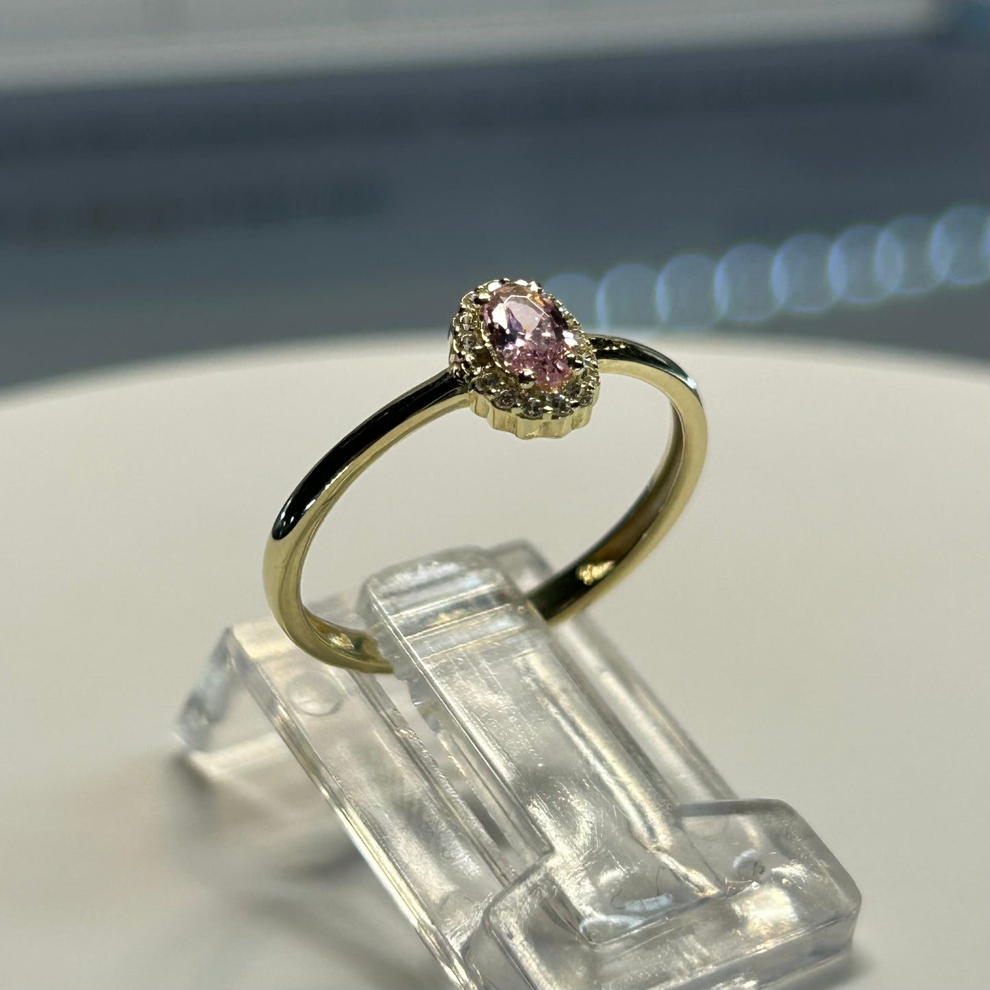 Anillo de compromiso en oro