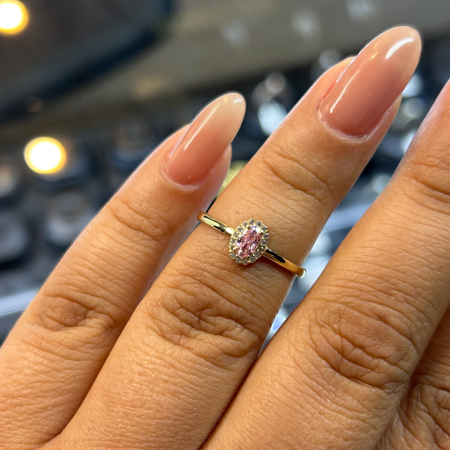 Anillo de compromiso en oro