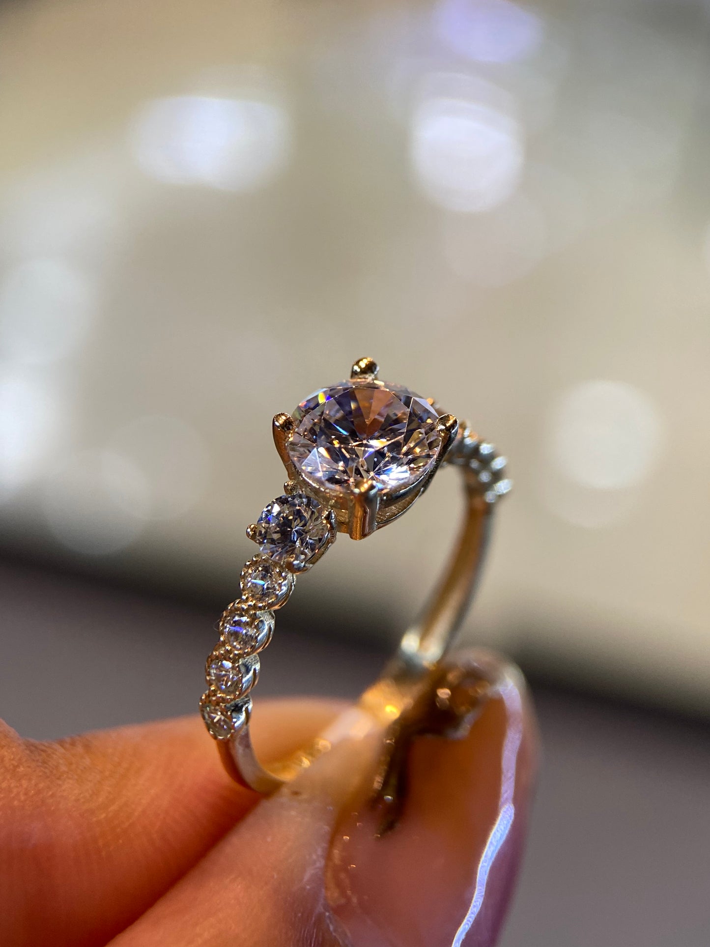Anillo de compromiso en oro
