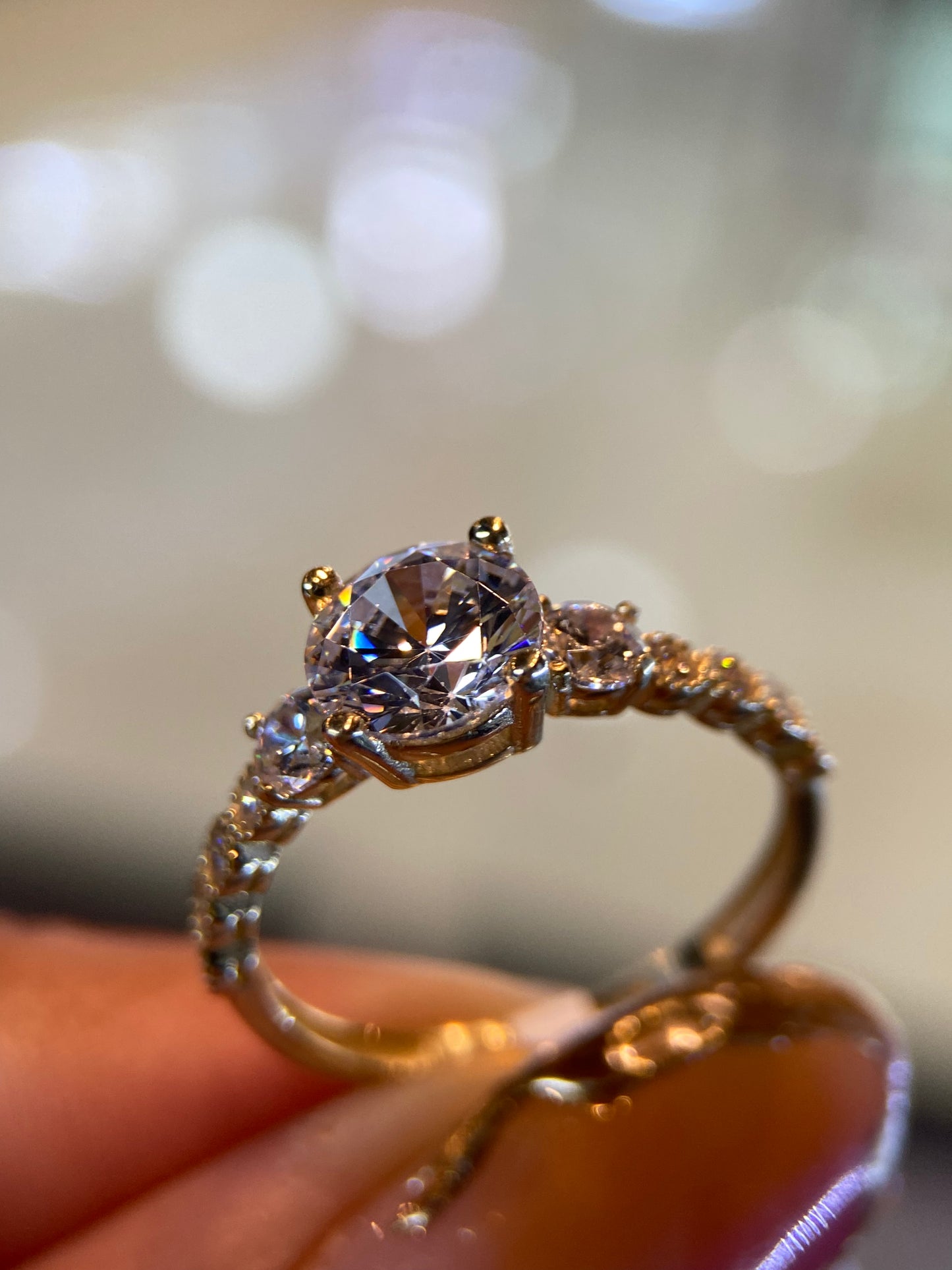 Anillo de compromiso en oro