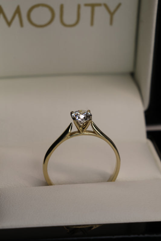 Anillo en Oro Amarillo 14k con Circonia  Mod.15958