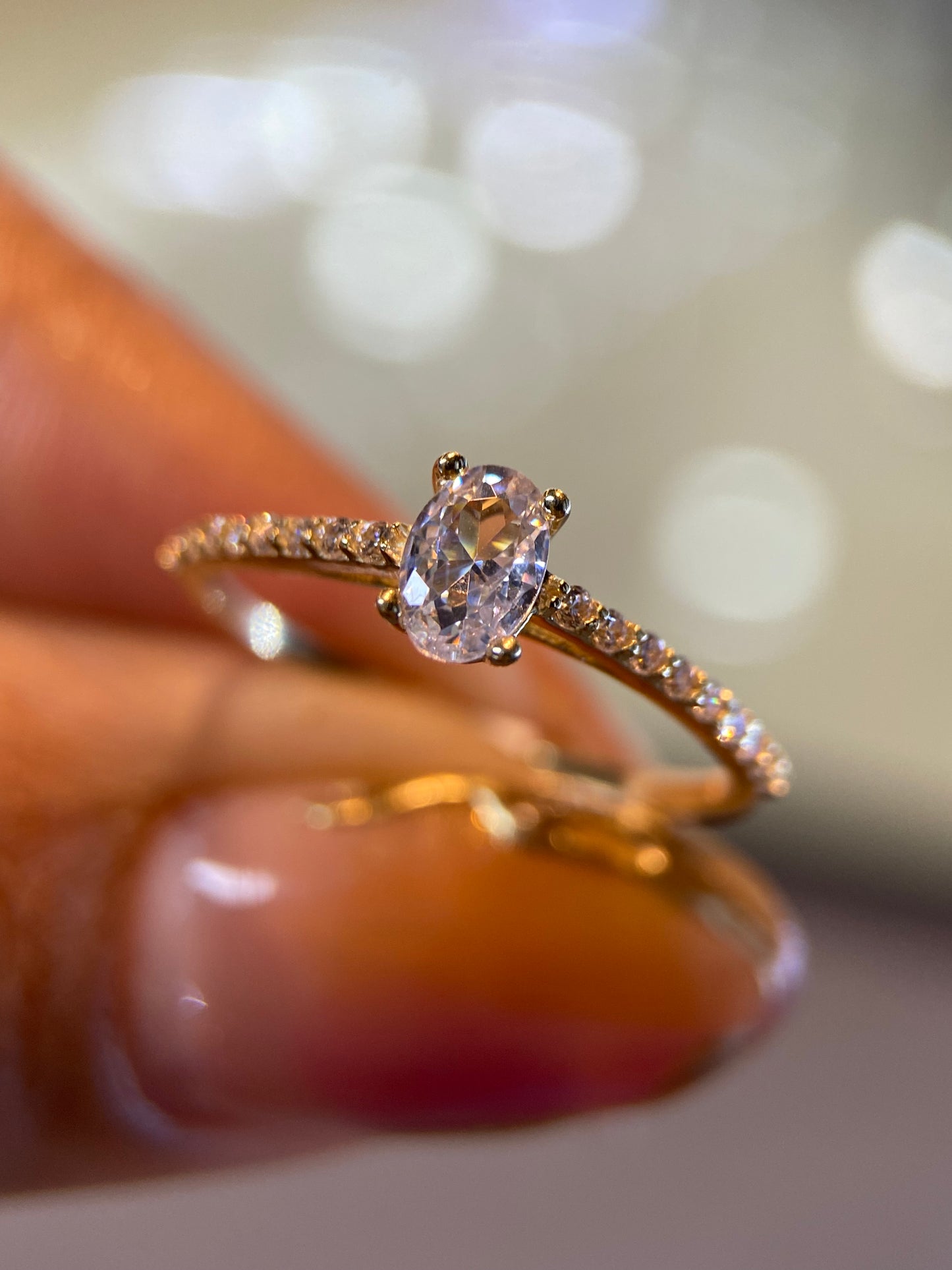 Anillo de compromiso en oro