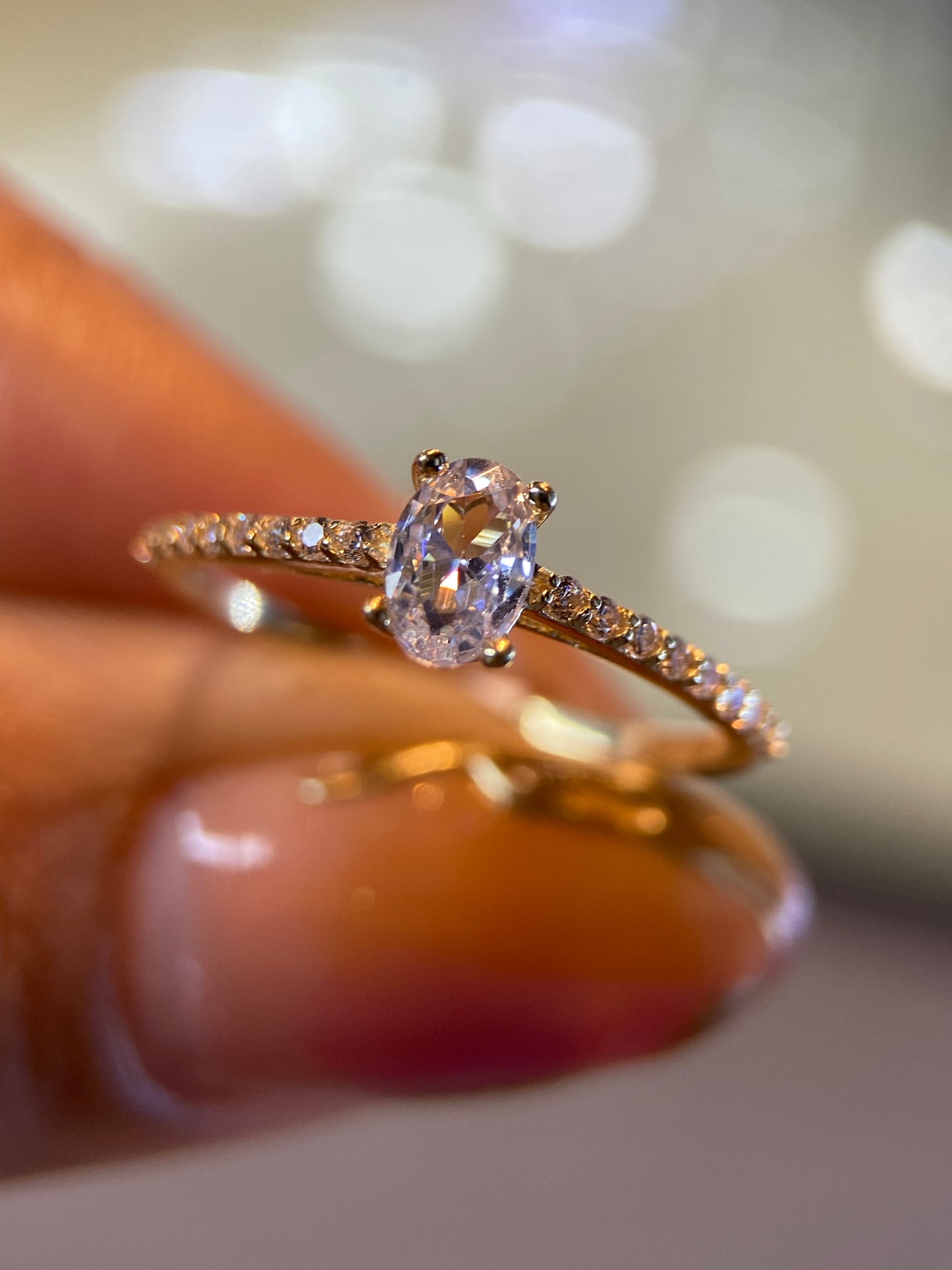 Anillo de compromiso en oro