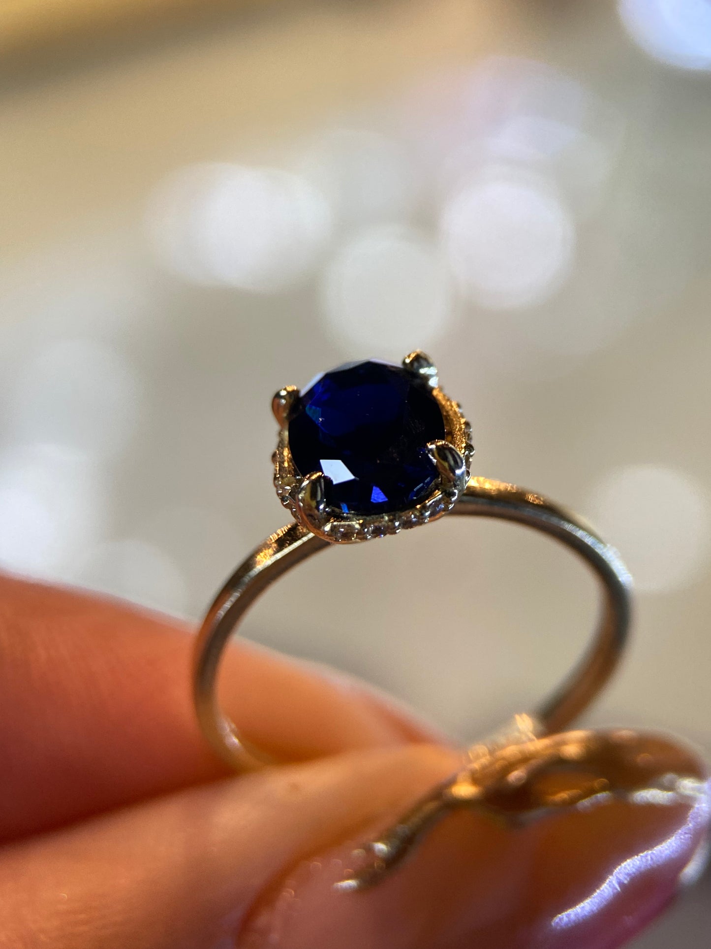 Anillo de compromiso en oro