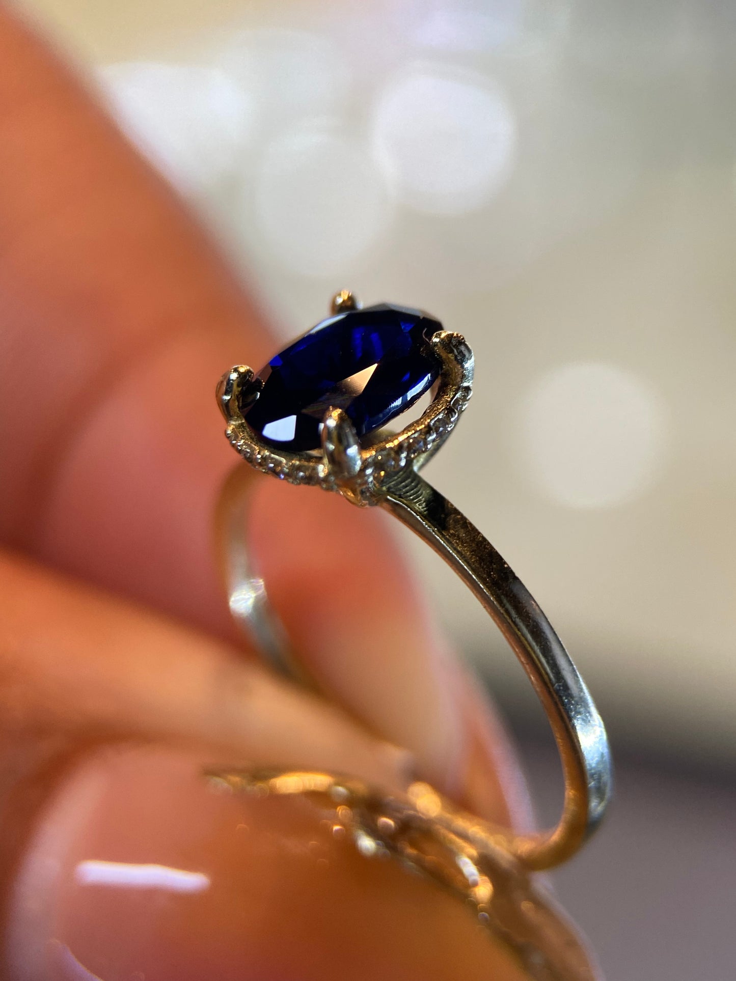 Anillo de compromiso en oro
