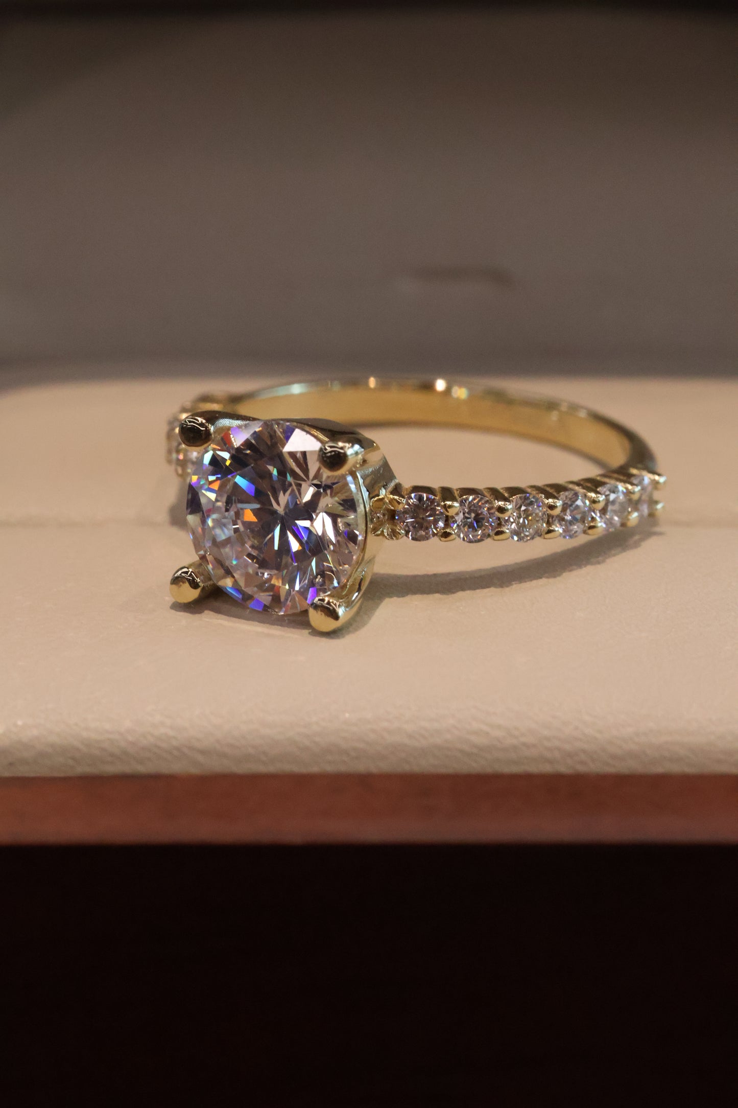 Anillo Cassie en Oro 2.00 ct