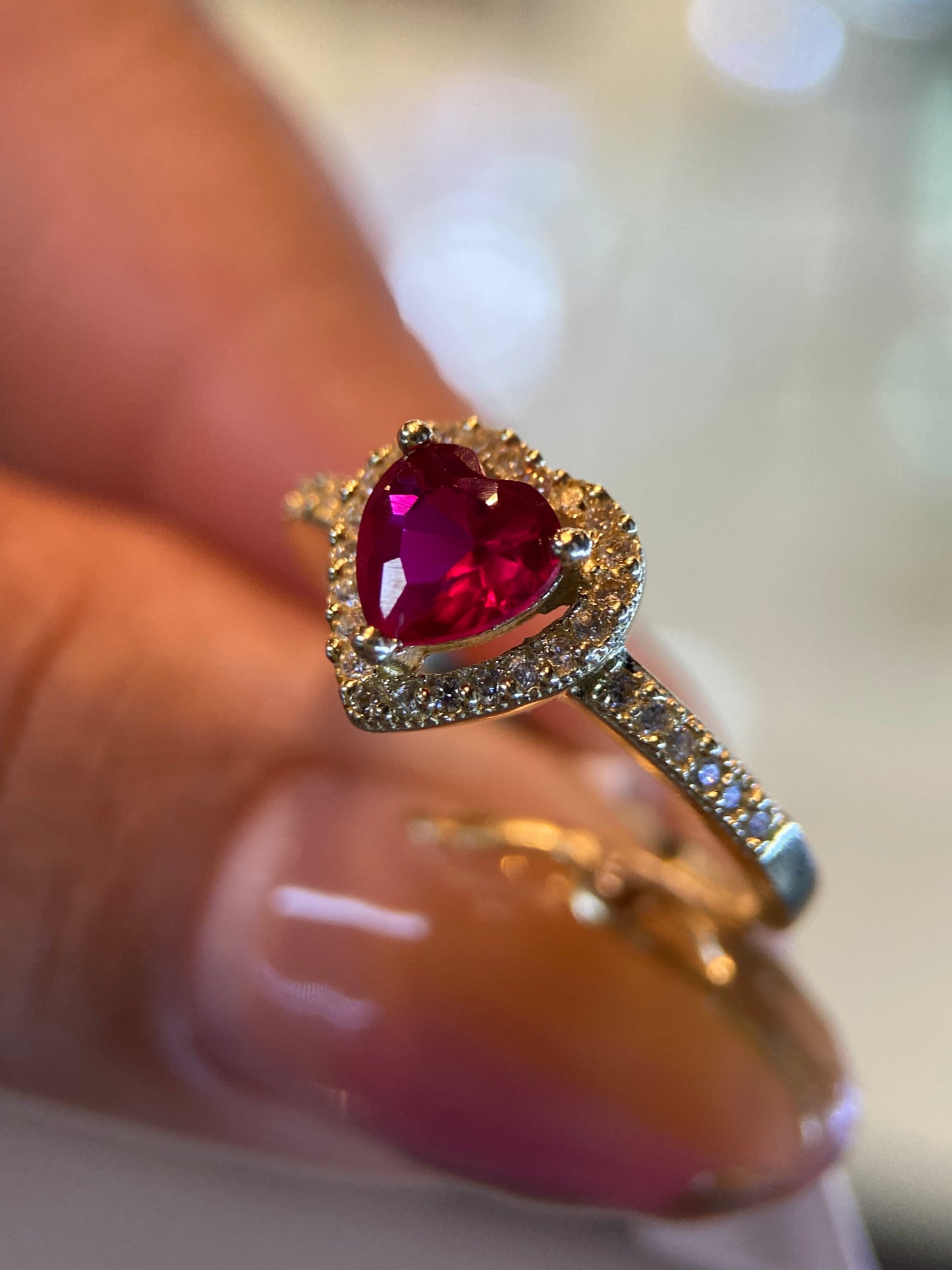 Anillo de compromiso en oro