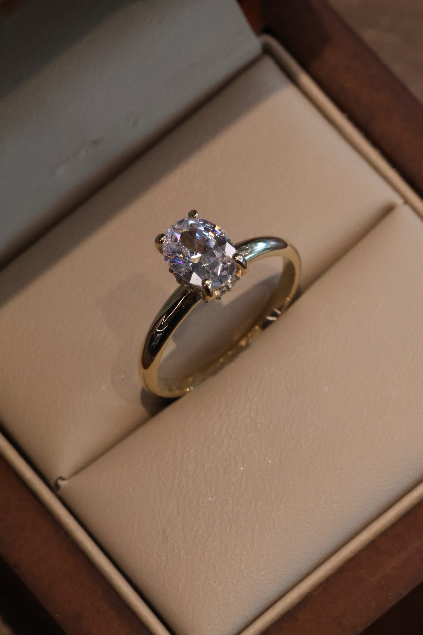 Anillo de compromiso en oro