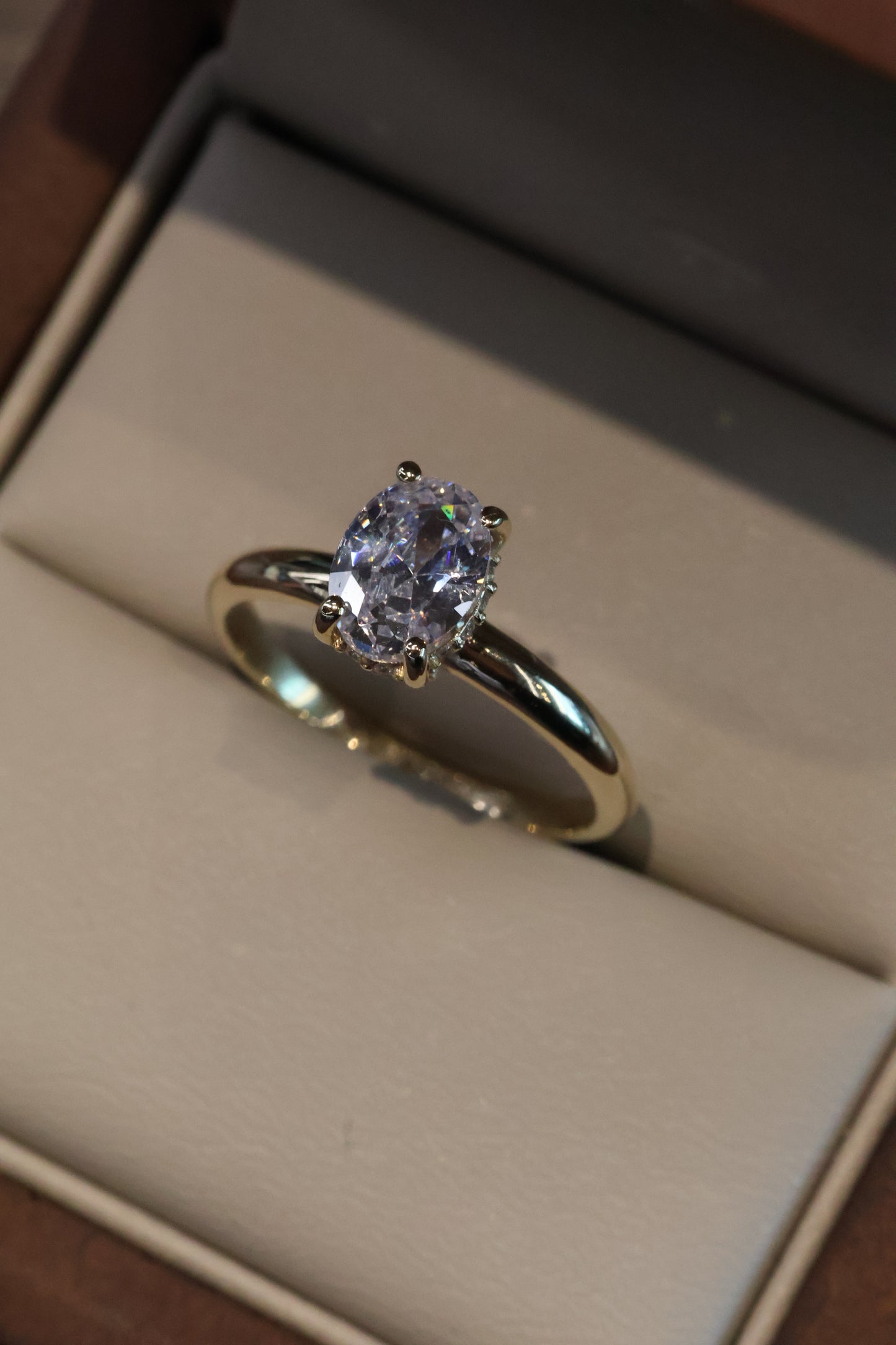 Anillo de compromiso en oro
