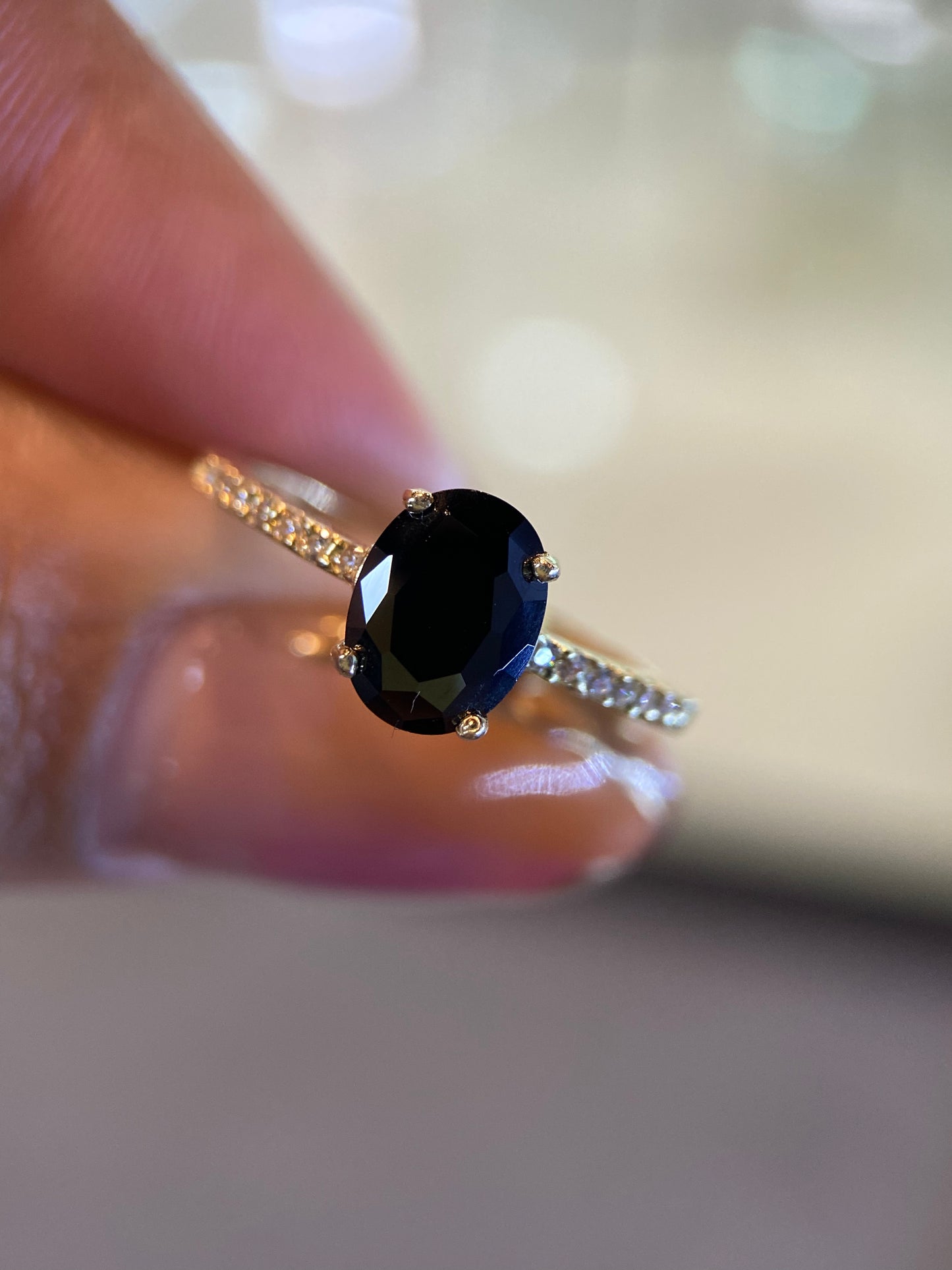 Anillo de compromiso en oro