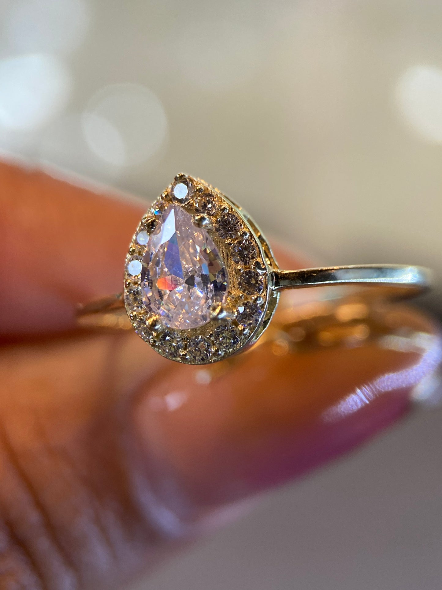 Anillo de compromiso en oro