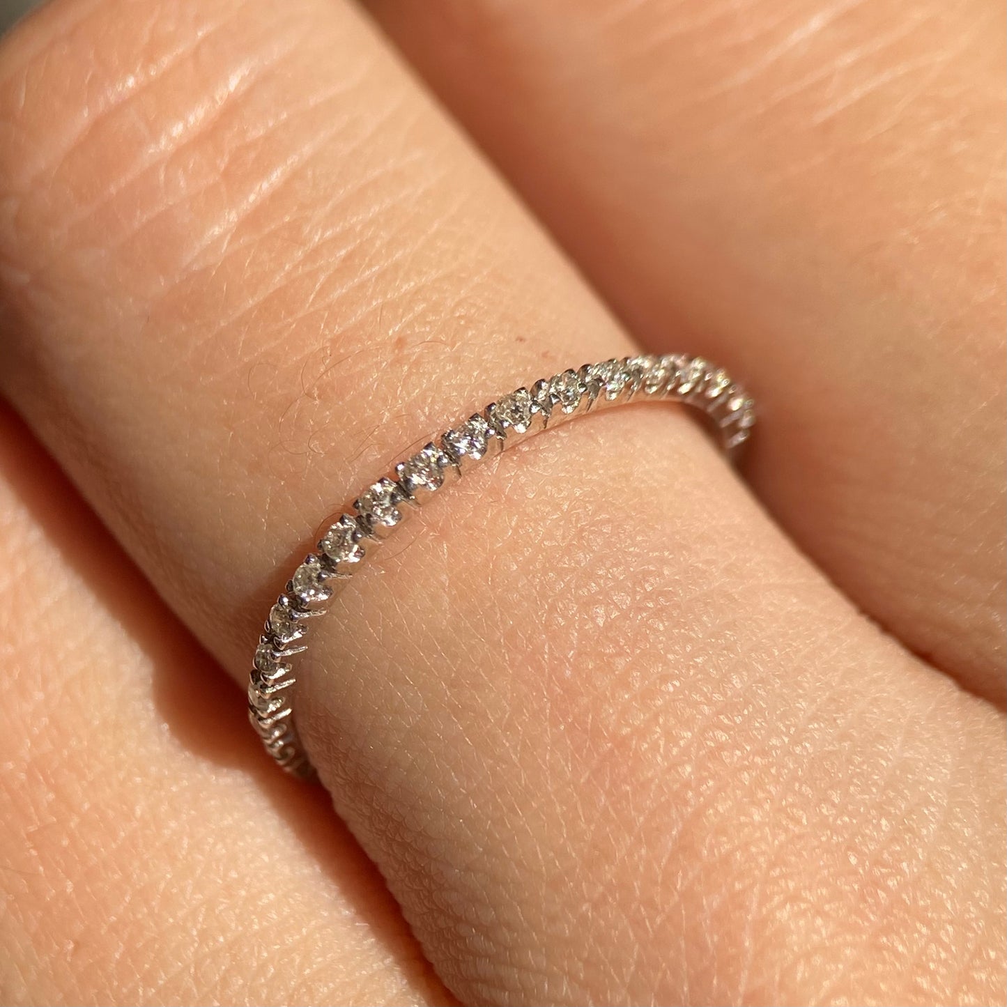 Media Churumbela Clio  en Oro Blanco de 14k con Diamantes .12 cts Mod: OF1690