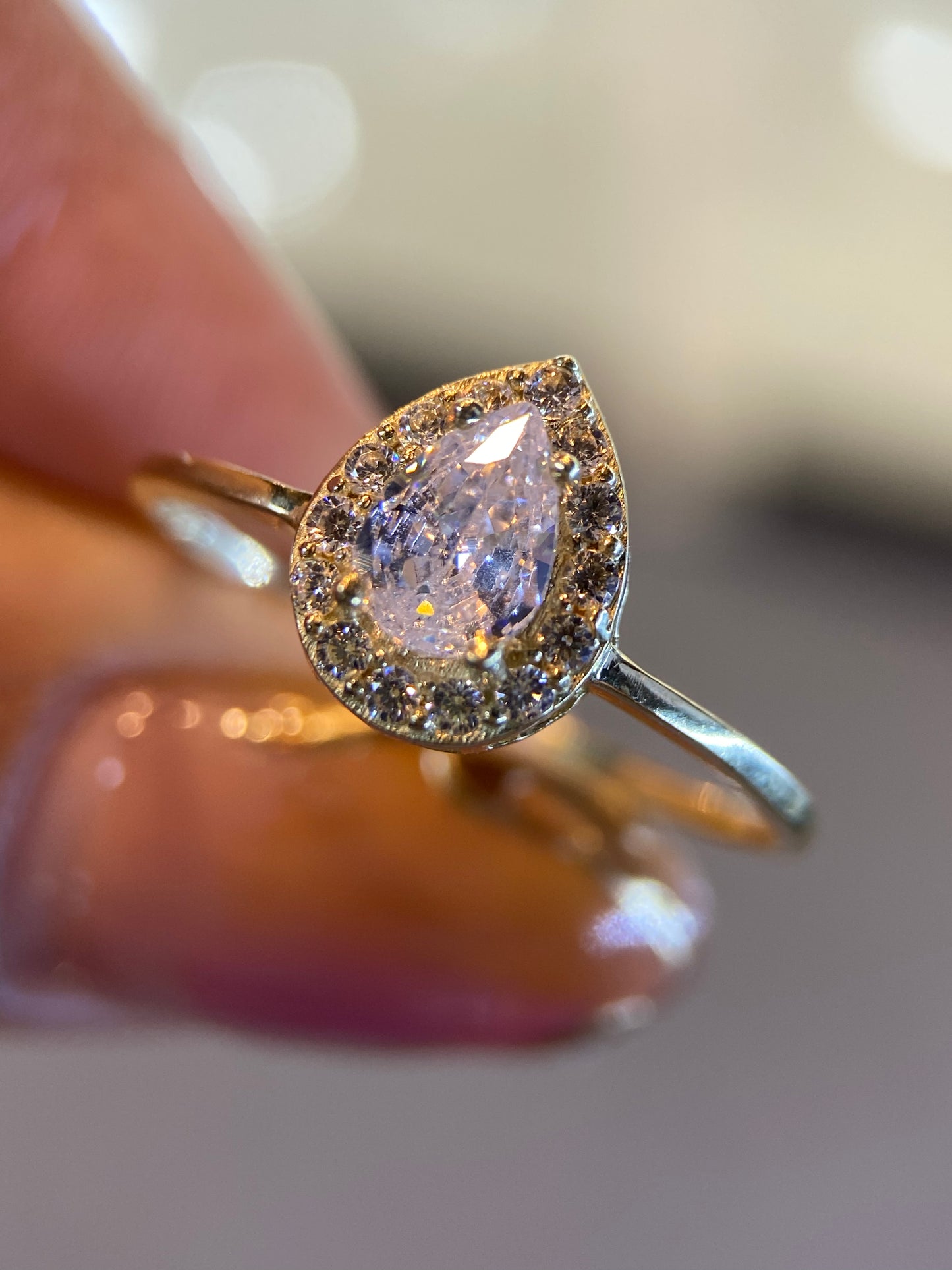 Anillo de compromiso en oro