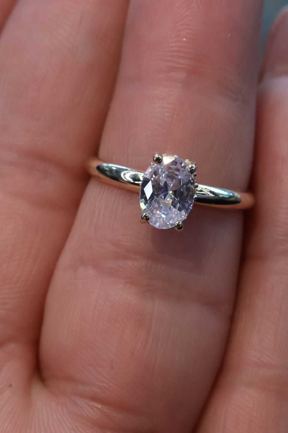 Anillo de compromiso en oro