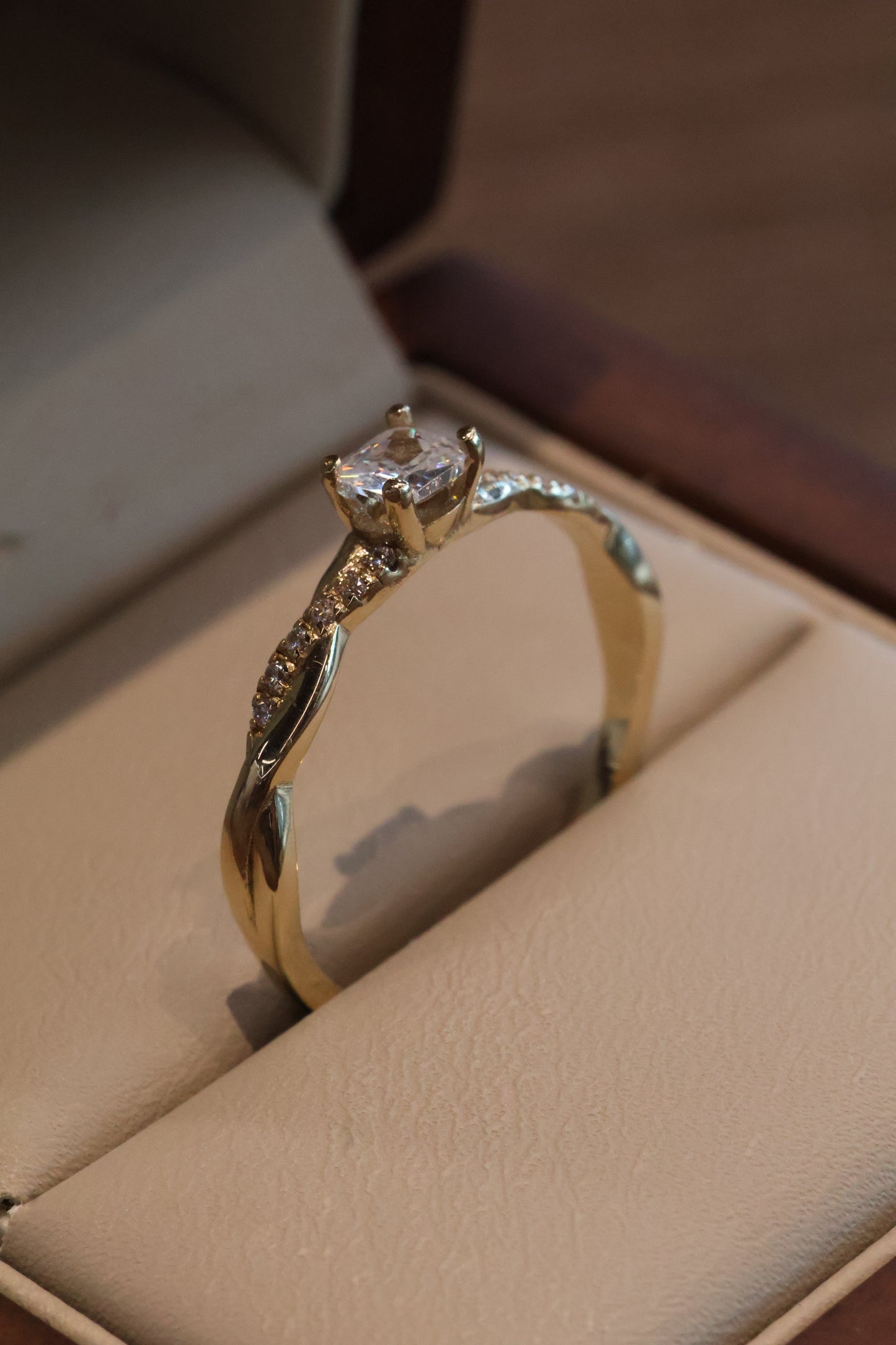 Anillo Merly en Oro Amarillo 14k