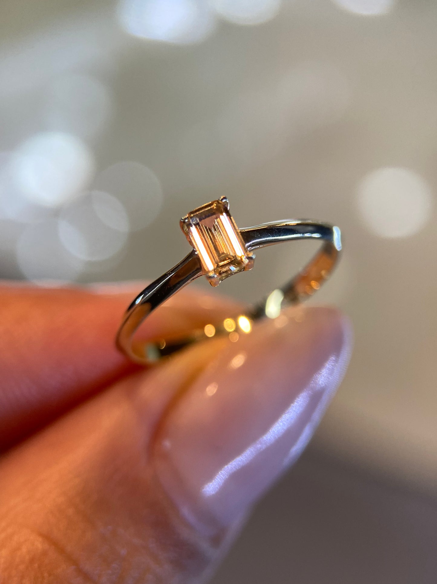 Anillo de compromiso en oro