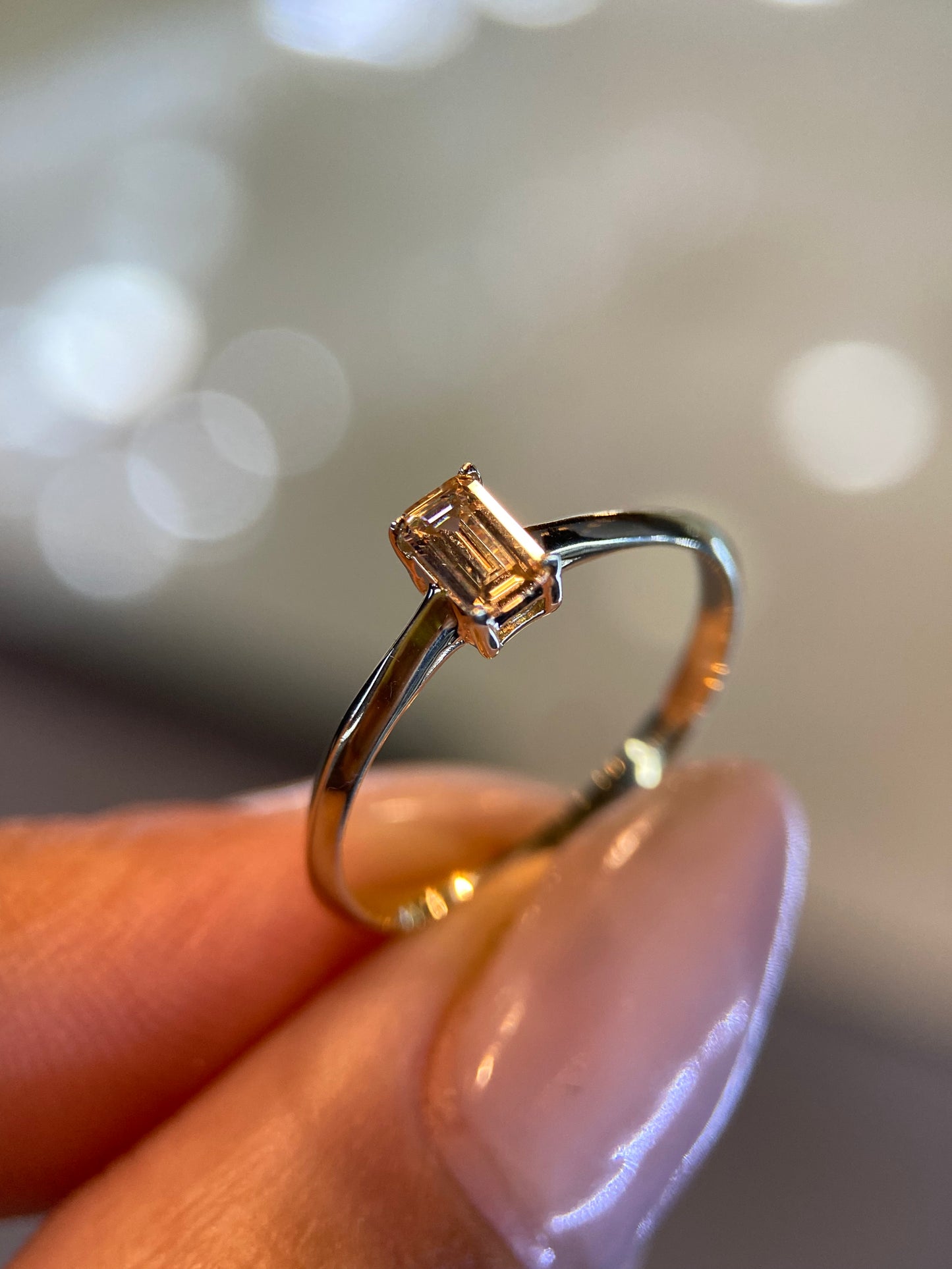 Anillo de compromiso en oro