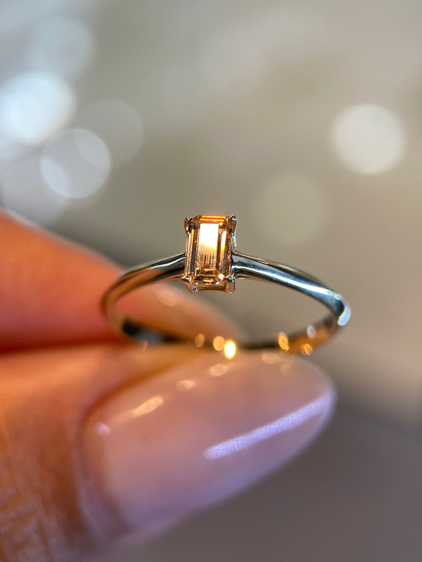 Anillo de compromiso en oro