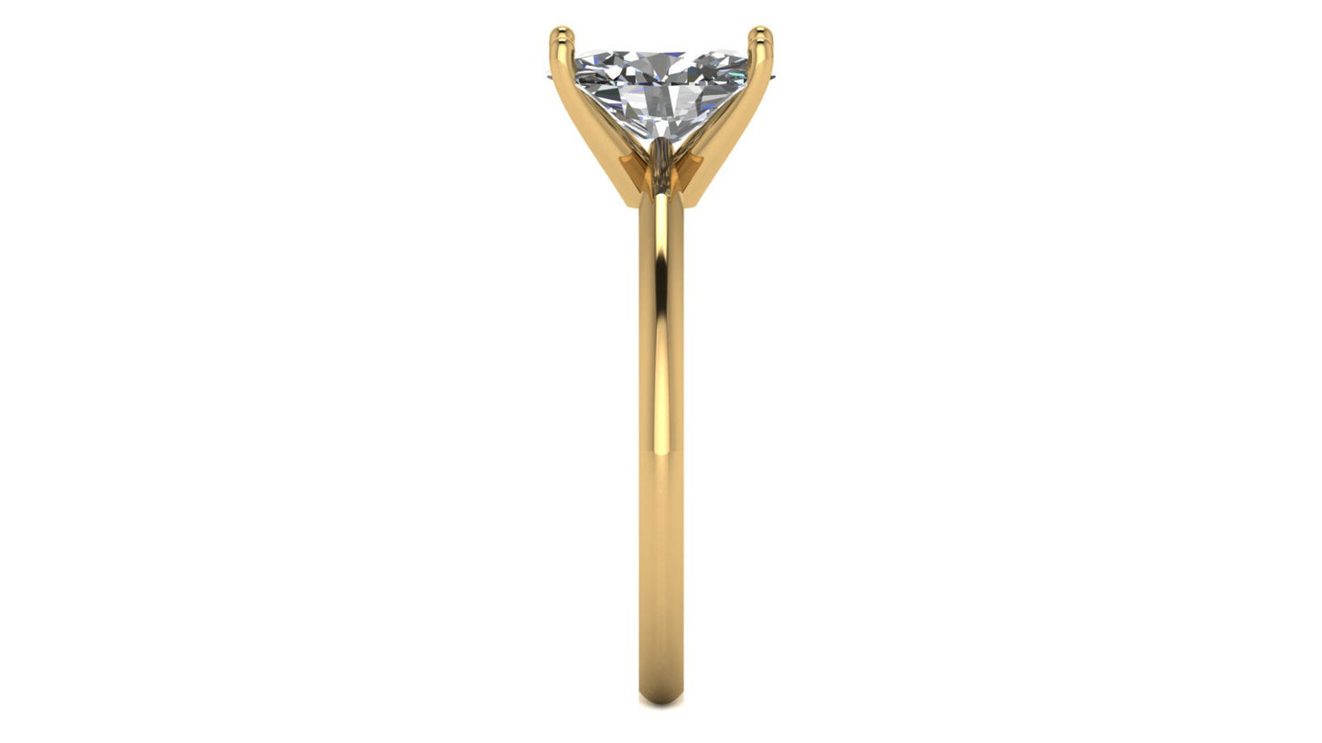 Anillo de compromiso en oro