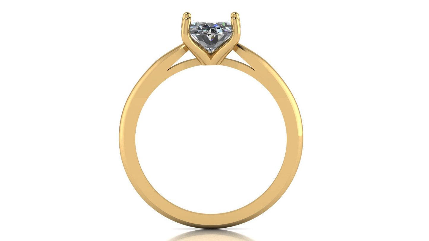 Anillo de compromiso en oro