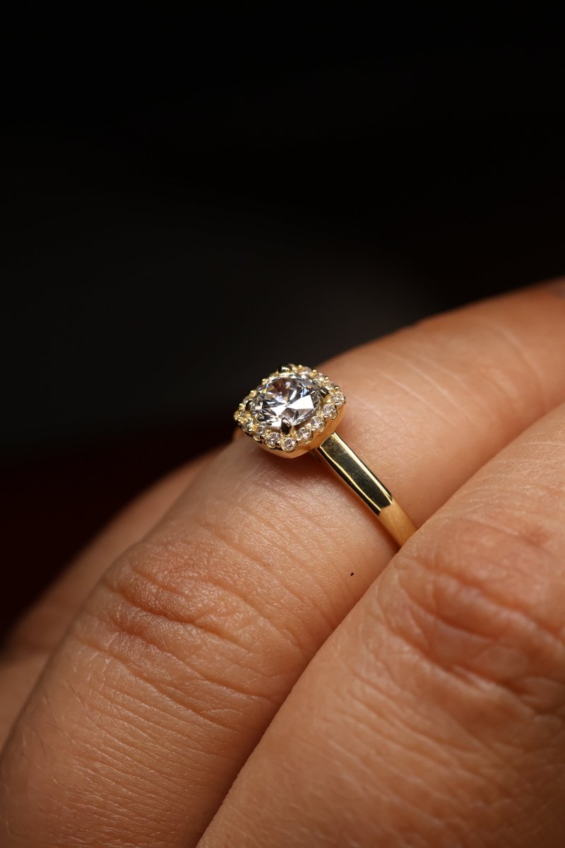 Anillo Alexis en Oro - Mouty Joyería