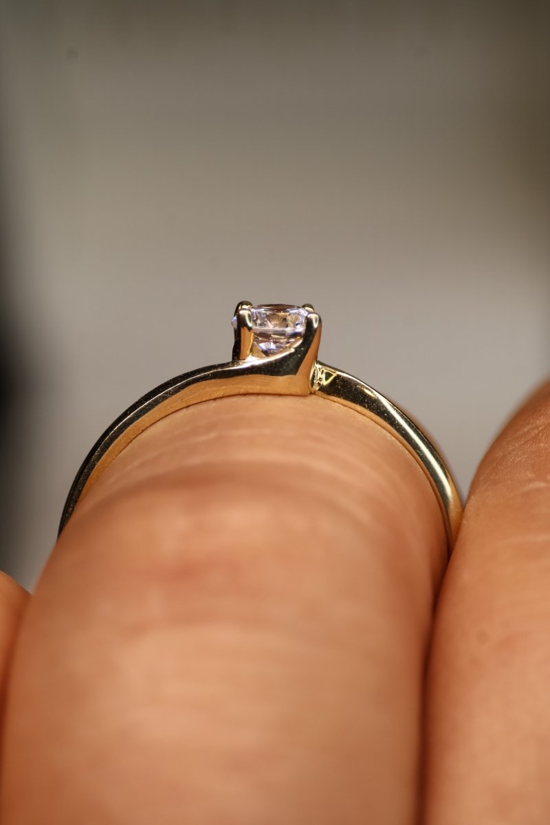 Anillo Alina en Oro .50 Ct - Mouty Joyería
