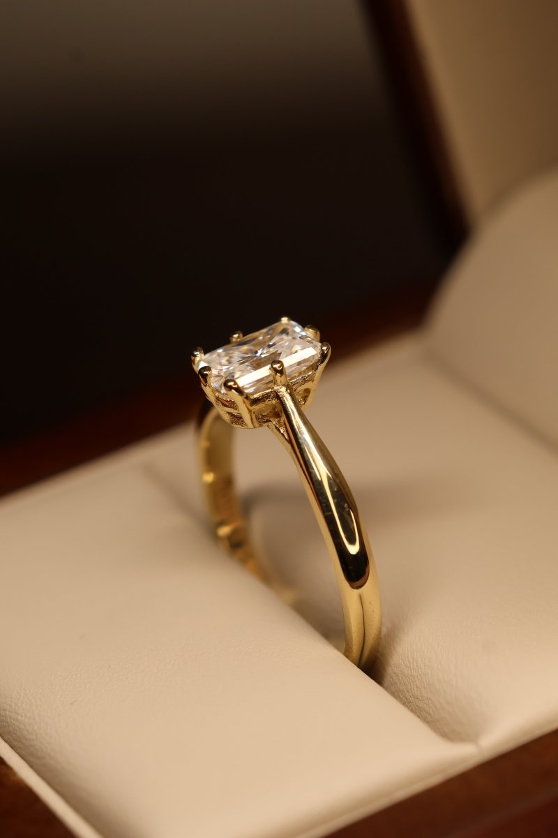 Anillo Amara en Oro Amarillo 14k 1.00 ct con Moissanita GRA Modelo 15350 - Mouty Joyería
