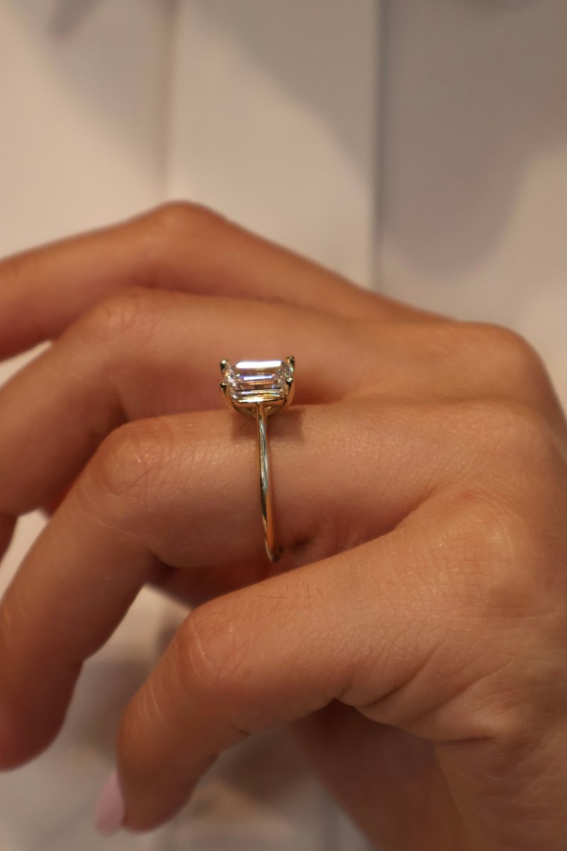 Anillo Andromeda en Oro 1 ct - Mouty Joyería