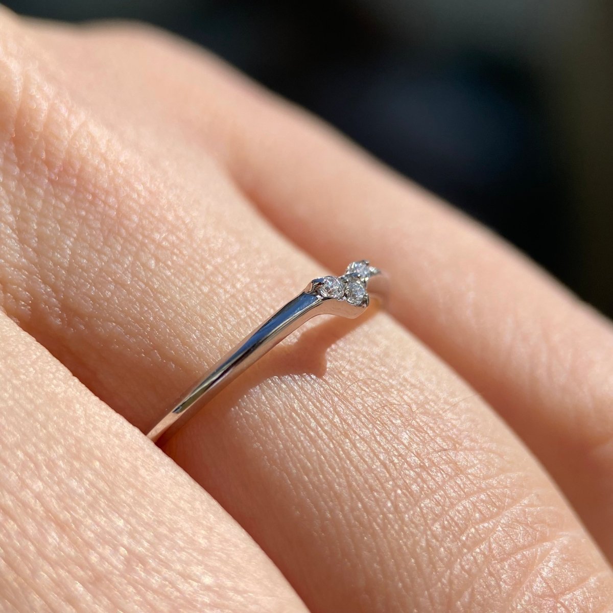 Anillo Angeline en oro blanco 14k con circonias - Mouty Joyería