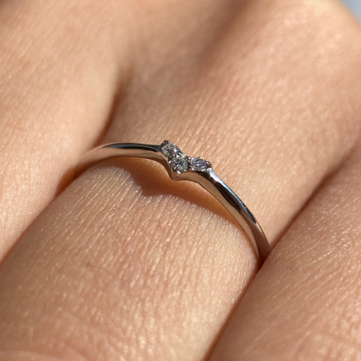 Anillo Angeline en oro blanco 14k con circonias - Mouty Joyería