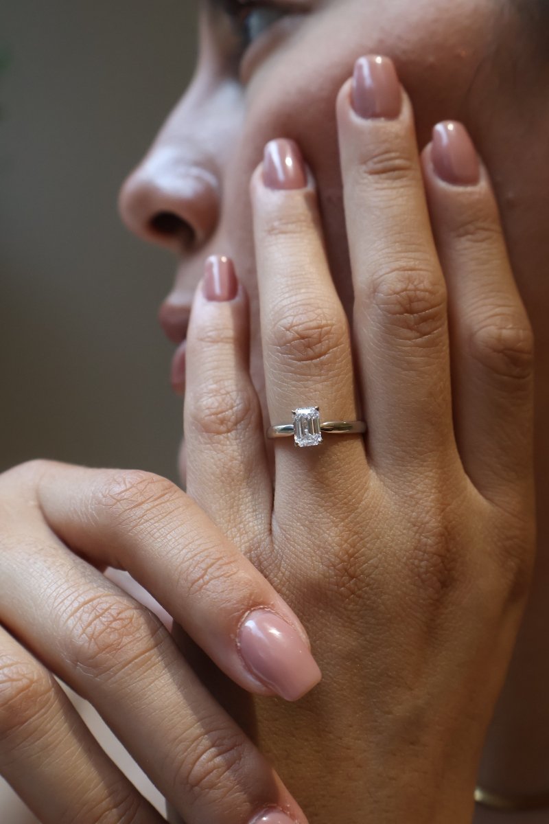 Anillo Aria solitario en Oro Blanco 14k con Diamante Laboratorio 1.03ct Mod.15898 - Mouty Joyería
