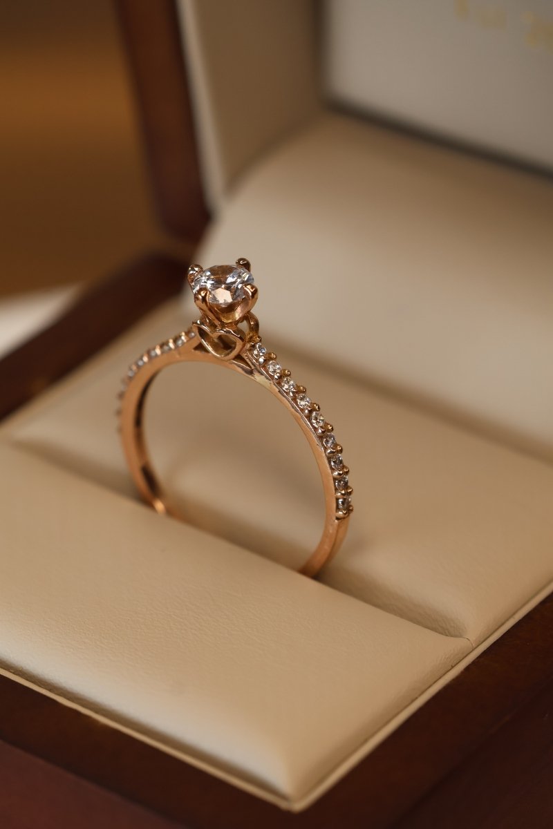 Anillo Arnel en oro rosa 14k con circonias - Mouty Joyería
