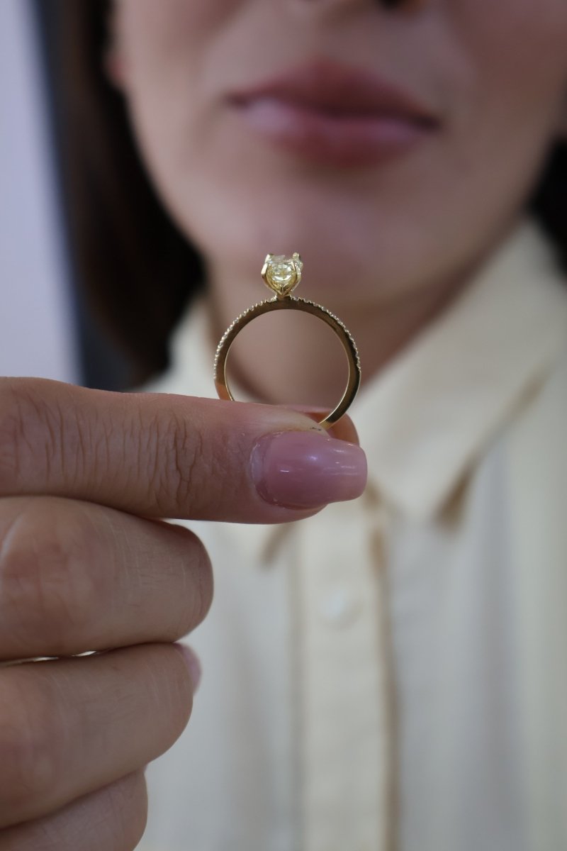 Anillo Bella en Oro 1.00 ct - Mouty Joyería