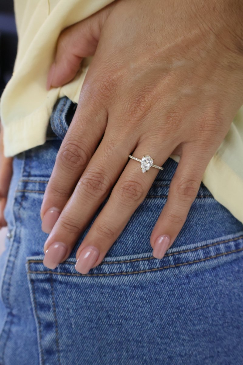 Anillo Cristina en Oro 1.00ct - Mouty Joyería