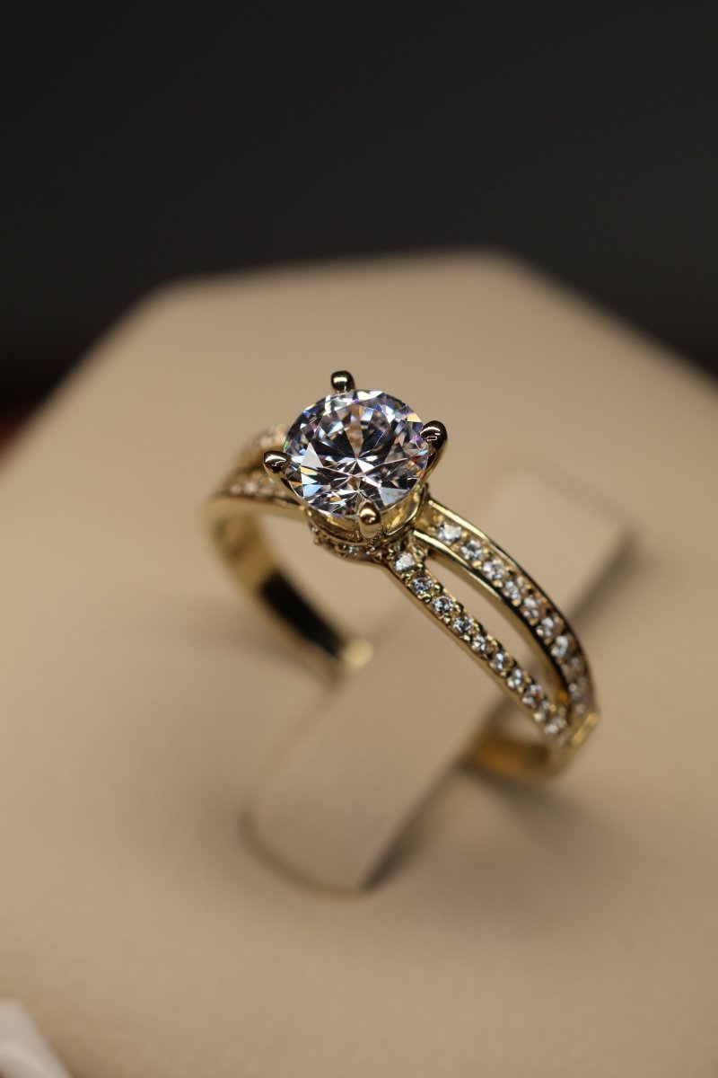 Anillo Dafne en Oro 1.00 ct - Mouty Joyería