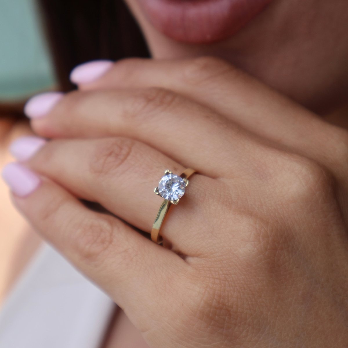 Anillo en Oro Amarillo 10k con Circonia Mod. 15230 - Mouty Joyería
